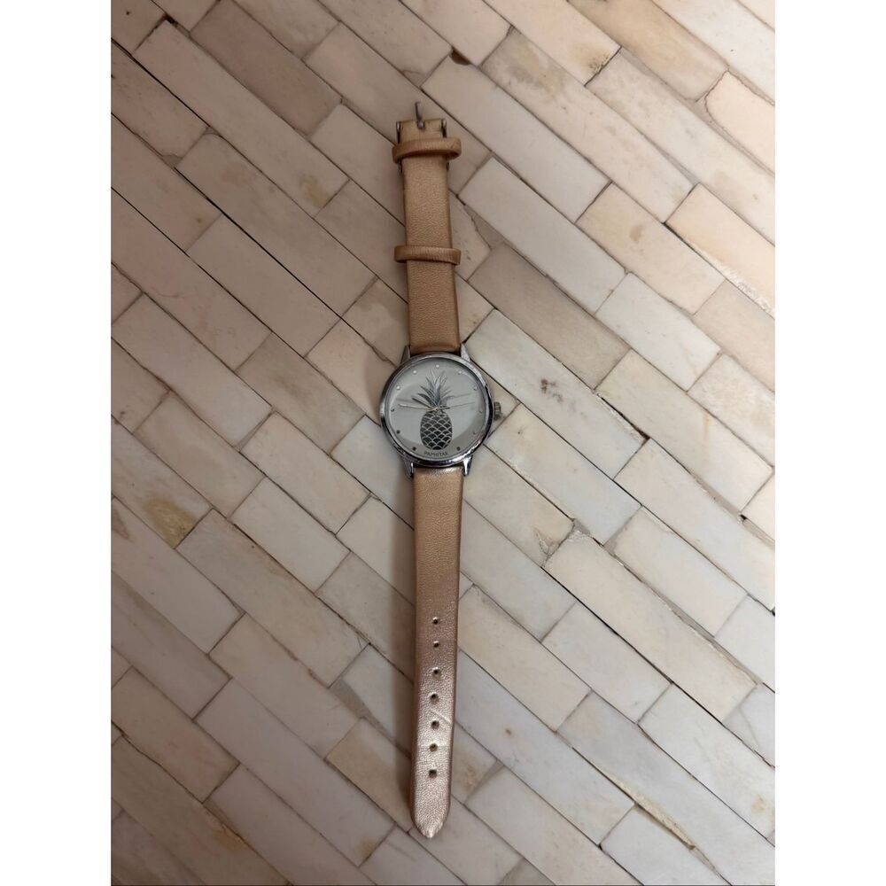 Gold Pineapple Watch – Cute Fashion Accessory, Stainless Steel Back, Adjustable